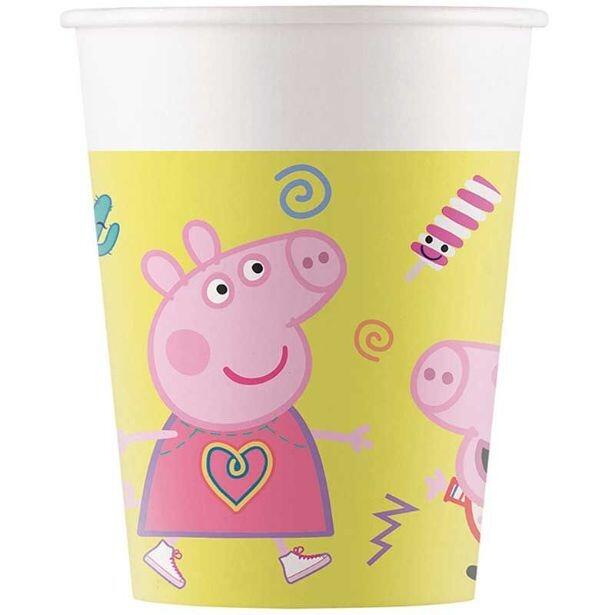 A Peppa Pig messy play paper cup