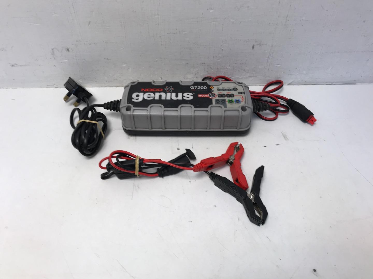 NOCO G7200 Genius Series 7.2A 12-volt/24-volt battery charger and  maintainer at Crutchfield