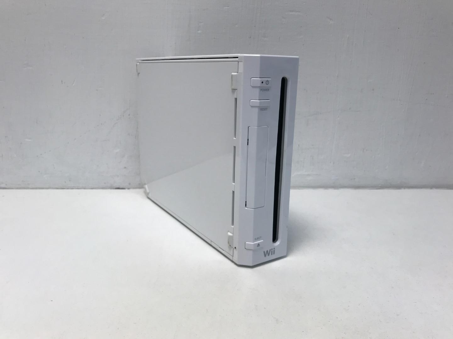 Nintendo Wii Console with Wii Sports and Wii Sports Resort Games