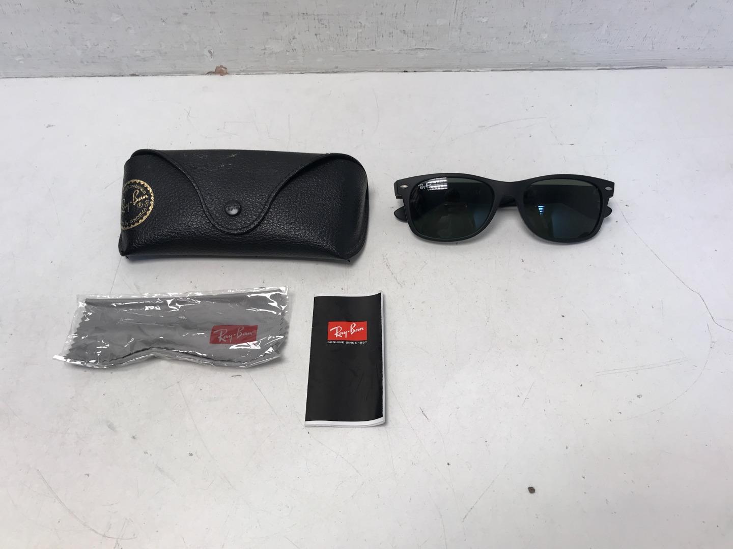 Ray-Ban RB2132 New Wayfarer Sunglasses