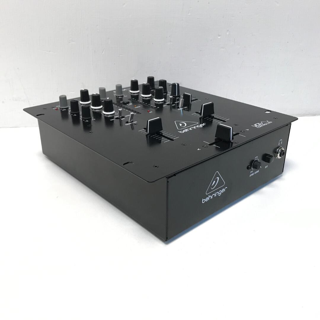 Behringer NOX101 DJ Mixer