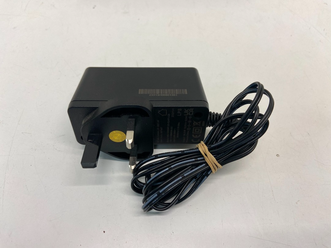 5PCS Adaptor Charger 12V 2A Power Supply For CCTV TV Adapter (Toshiba