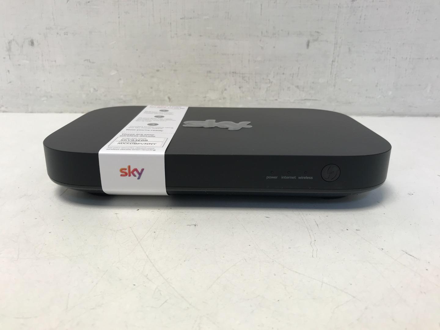 Sky Q Hub ER115 Wireless Broadband Router - Sky Q Hub Vs Sky Broadband Hub
