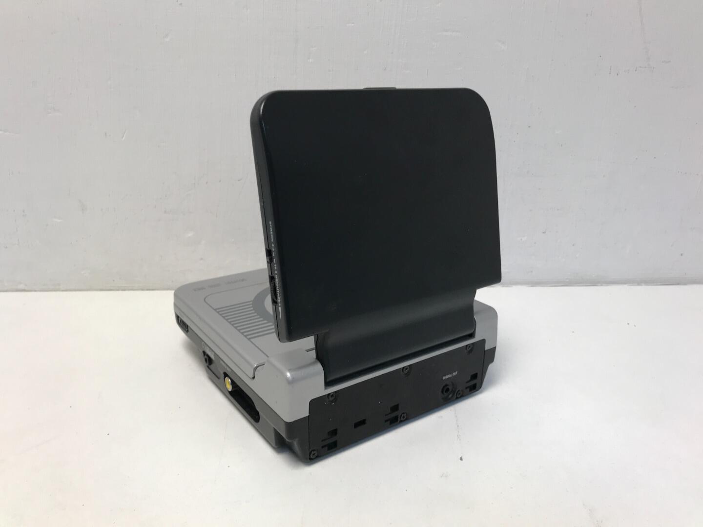 Venturer DVD100K 3.5'' Portable DVD Player