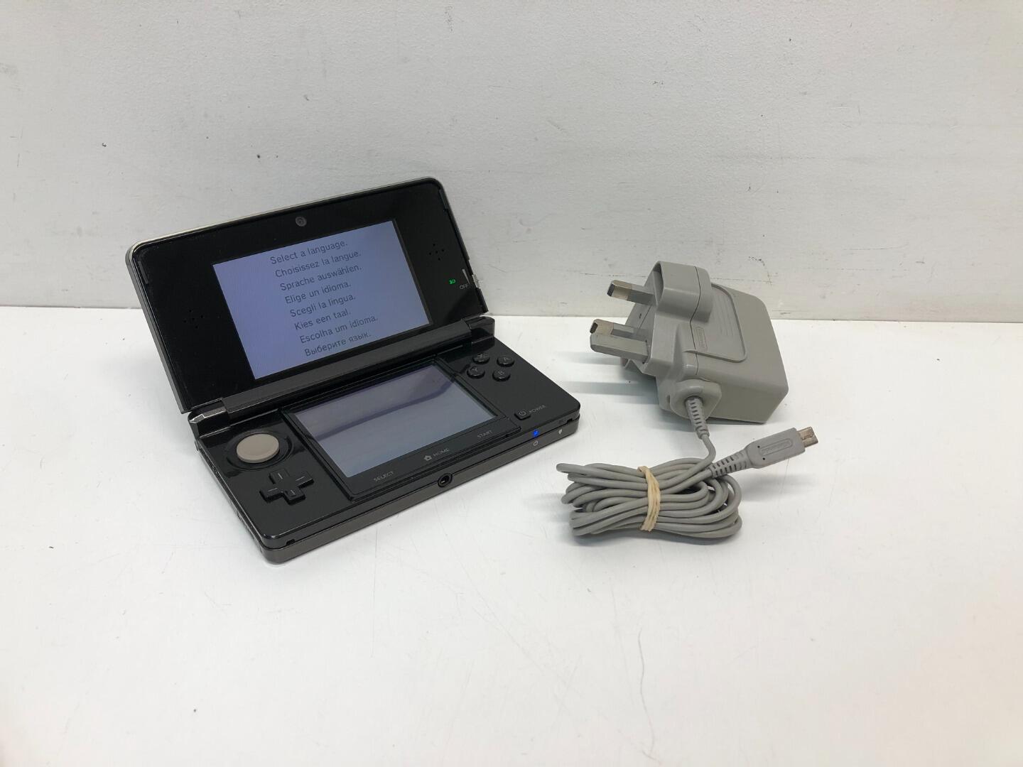 Nintendo 3DS Console Cosmos Black