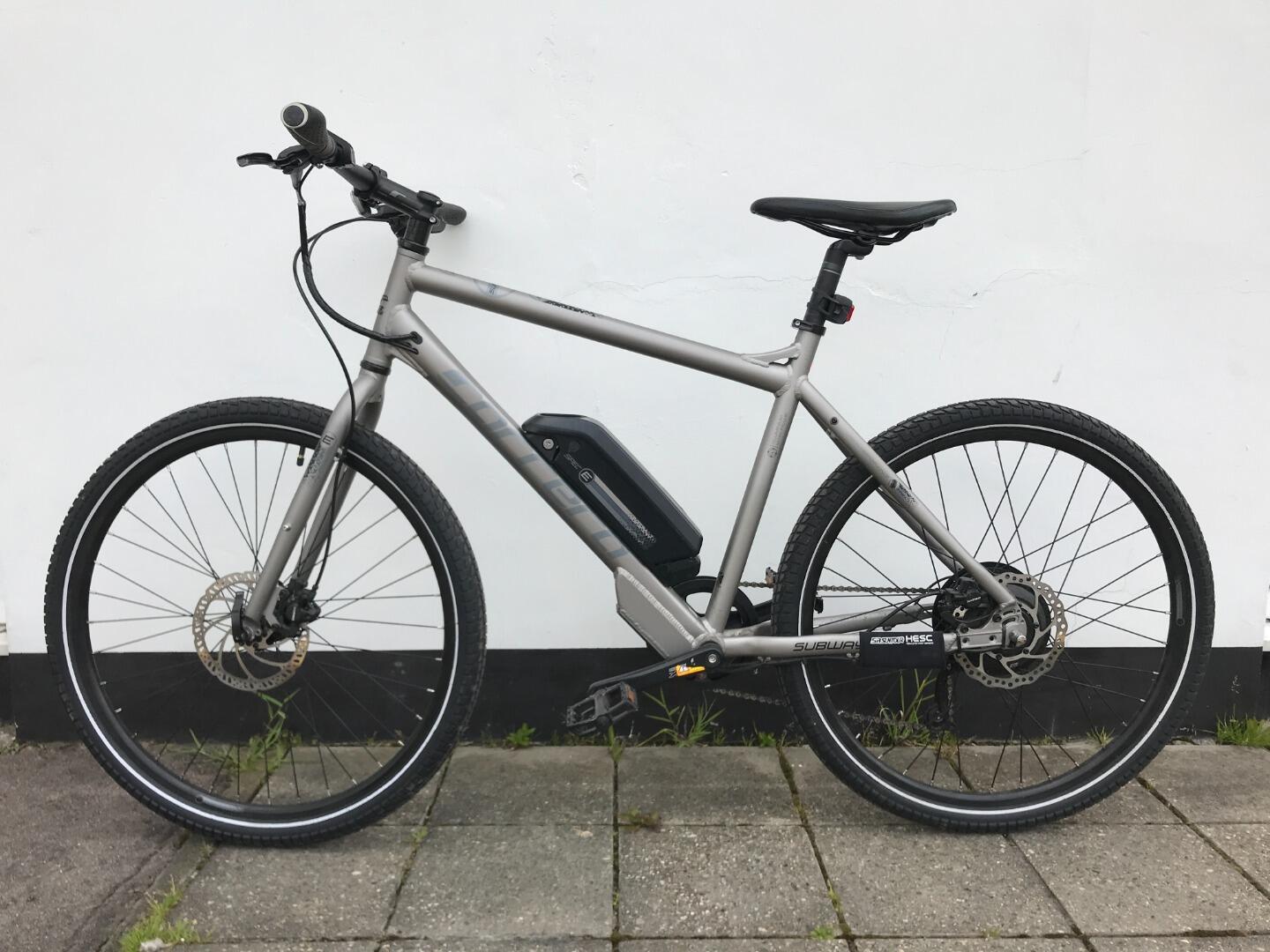 Carrera subway mens clearance electric hybrid bike