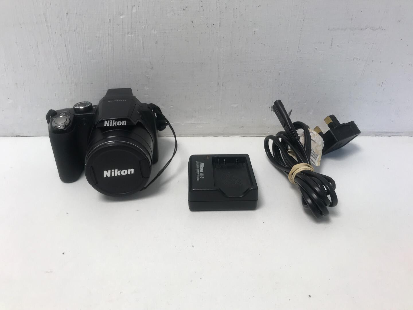 Nikon p90 sales