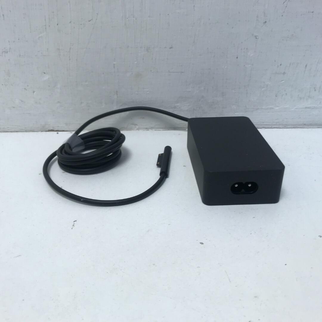 Microsoft Surface 65W Power Supply - Model 1706