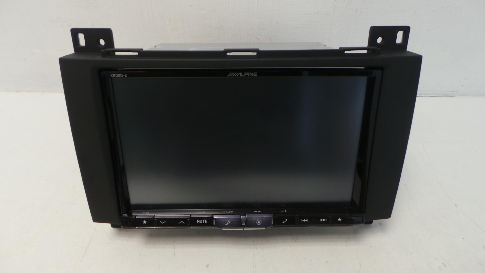 Alpine X800D-U Double Din DAB Sat Nav Car Entertainment System