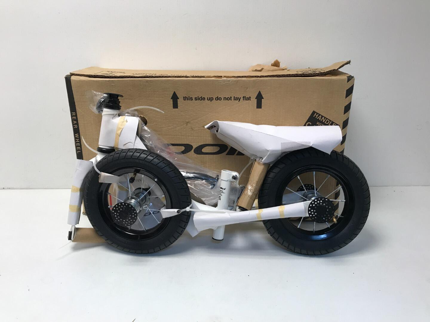 Apollo Wizzer 10 Balance Bike White