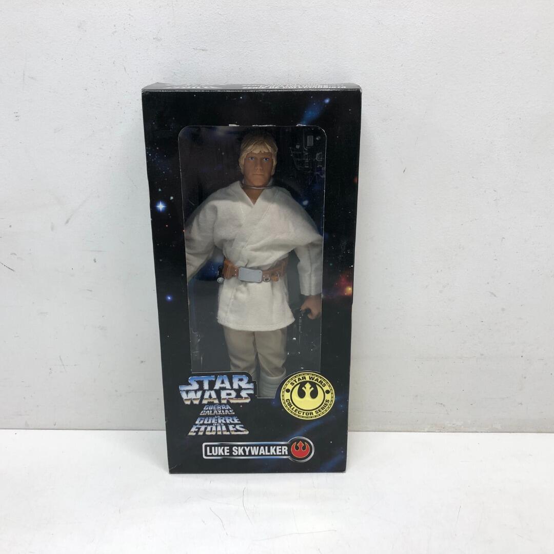 Star Wars Figura Azione Luke Skywalker – 14 Cm – Con Spada Laser Verde – Serie Value 2019