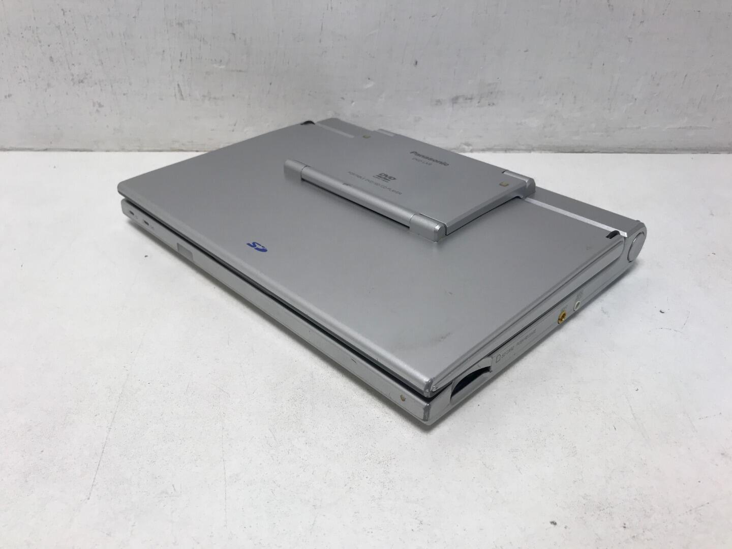 Panasonic DVD-LX9 9'' Portable DVD Player - Parts or Spares