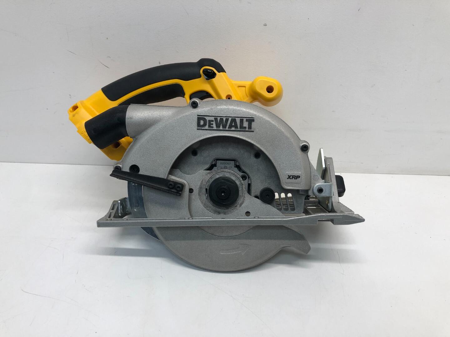 DeWalt DC390 18V Cordless Circular Saw - Unit Only