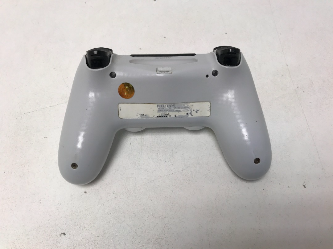 White Sony PS4 Controller - V1 - Parts & Spares