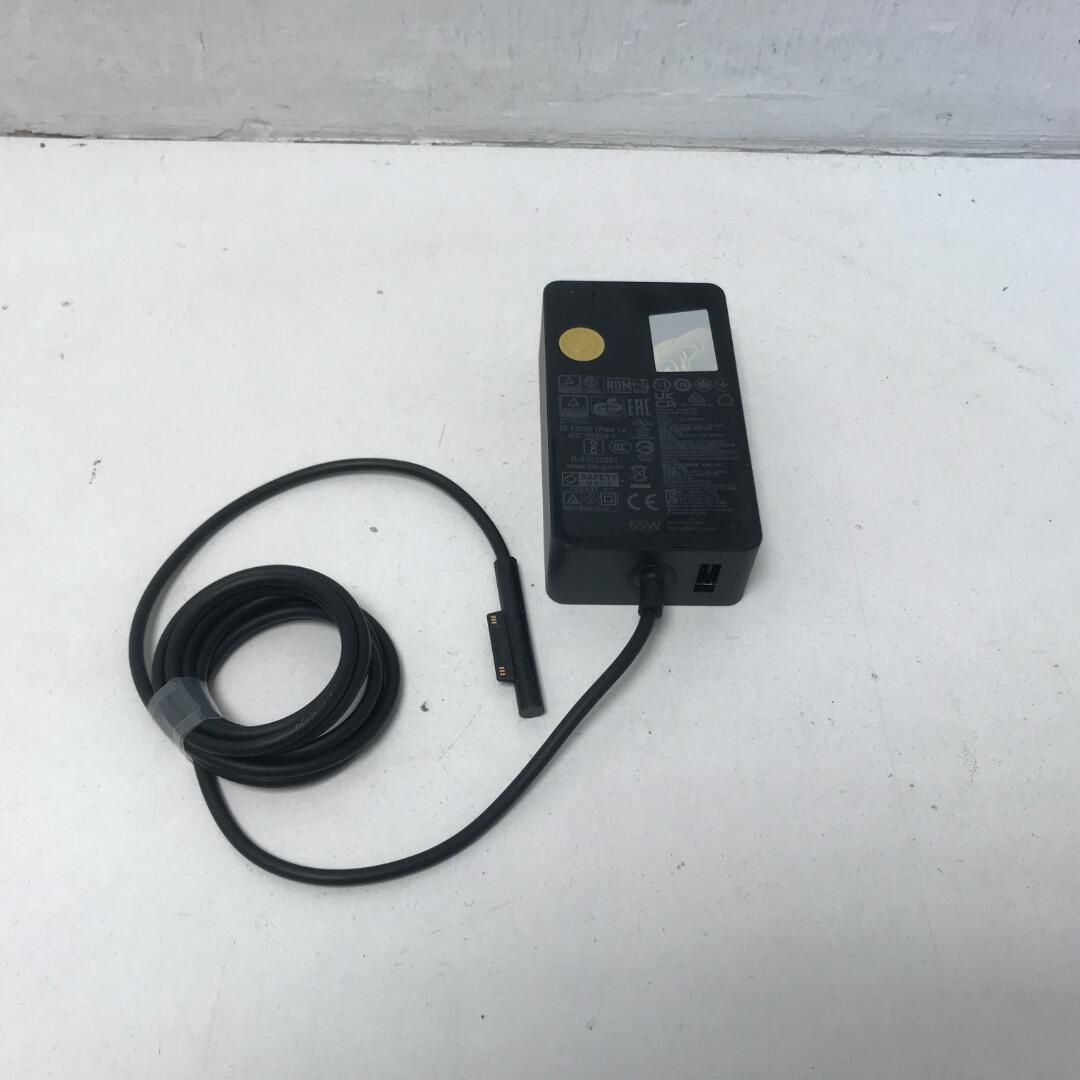 Microsoft Surface 65W Power Supply - Model 1706