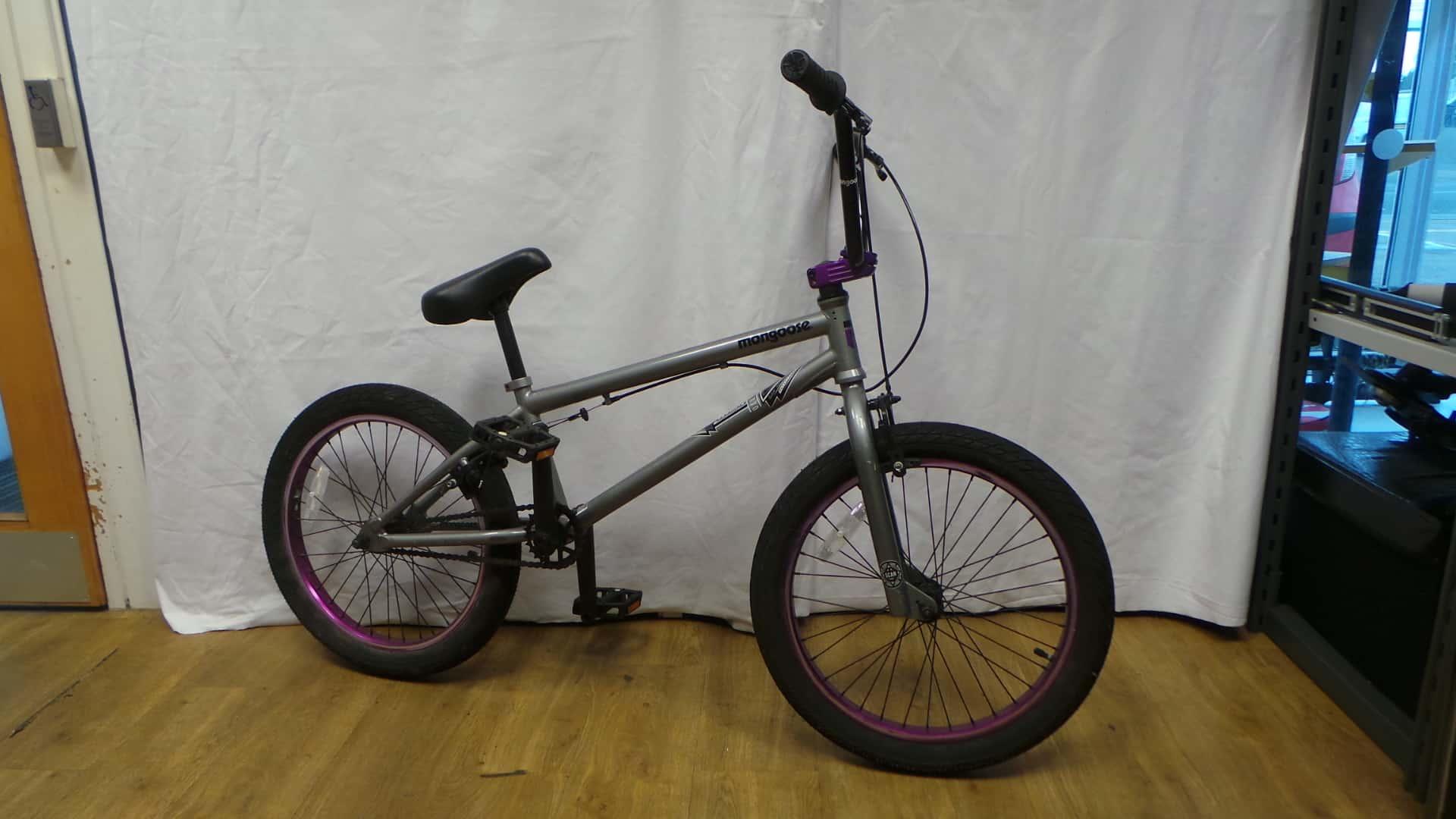 Mongoose 2025 r70 purple