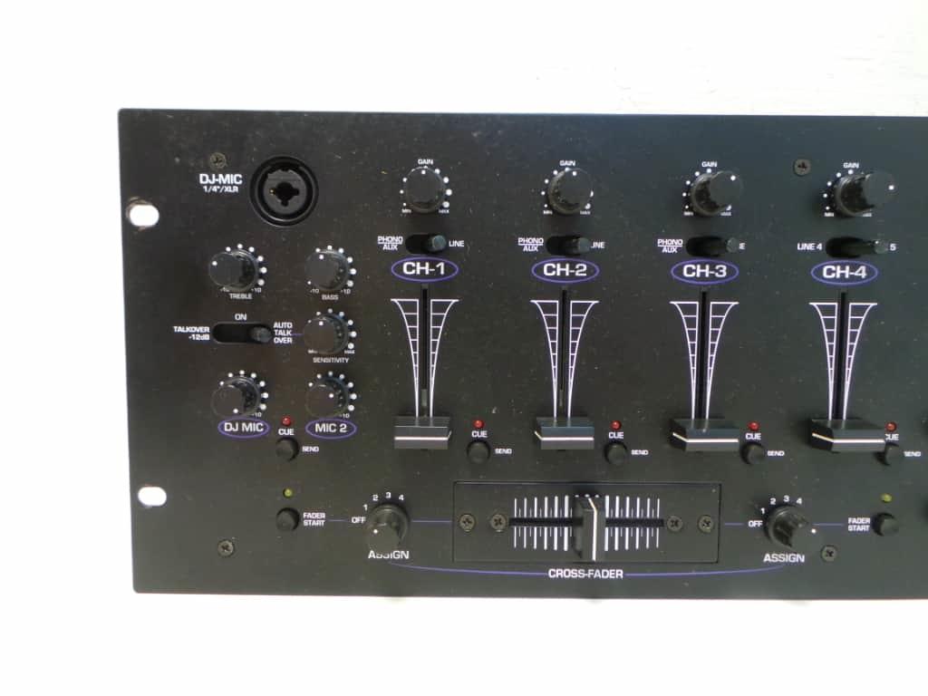 Numark CM100 DJミキサー Numark CM100 Club Mixer | eBay