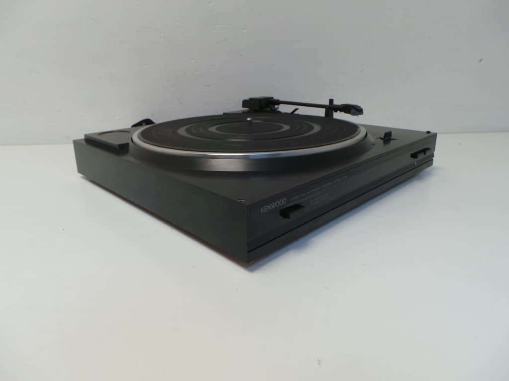 Kenwood P42 Stereo Turntable System