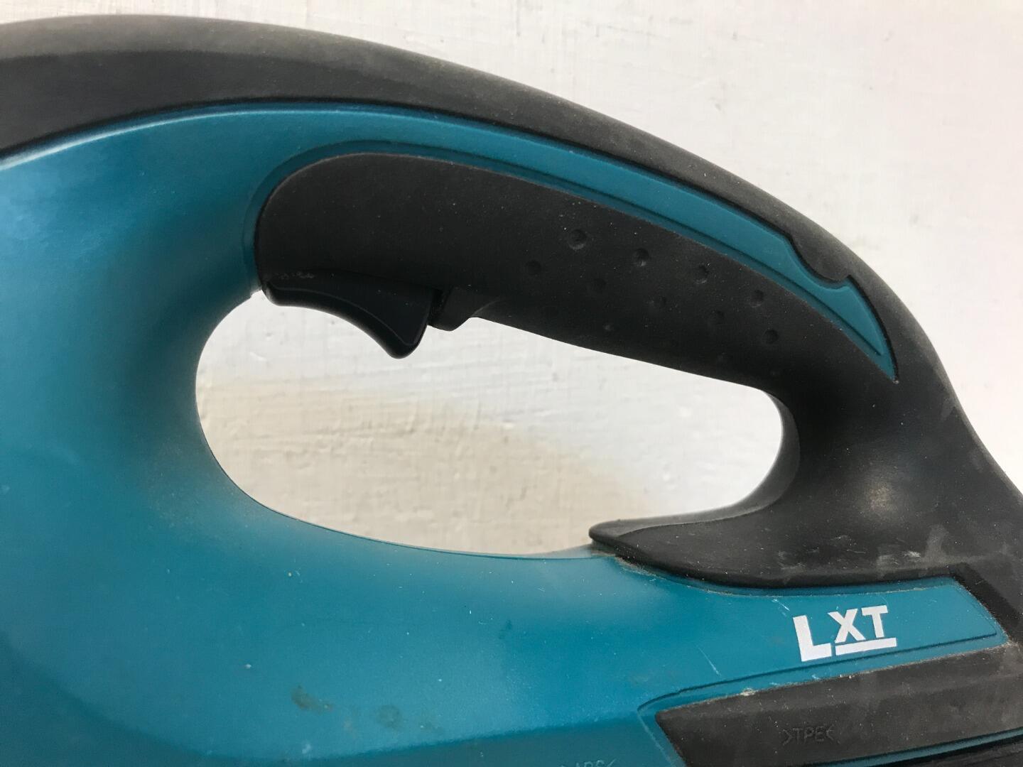 Makita DCL180 Cordless Vacuum Cleaner