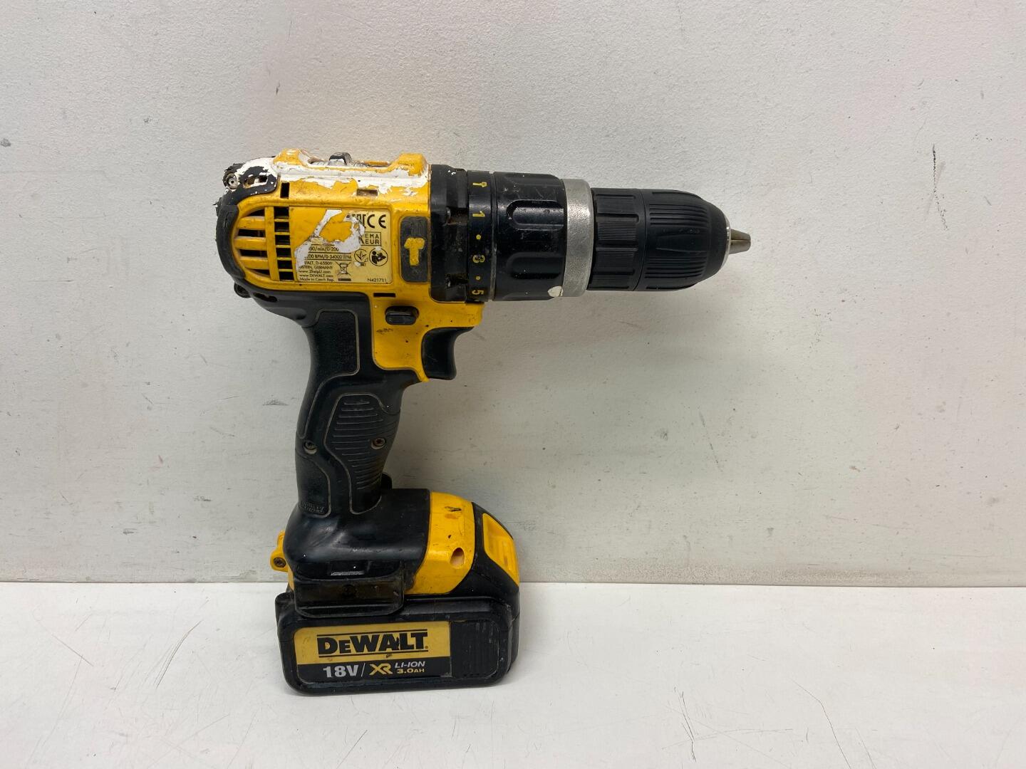 DeWalt DCD785 XR Lithium Ion Cordless Hammer Drill