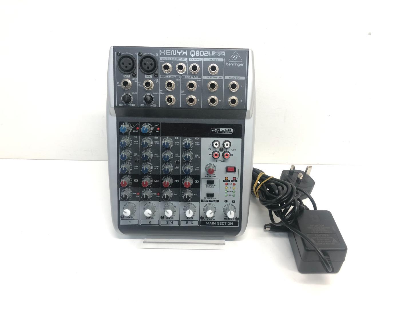 Behringer Xenyx Q802USB Mixer