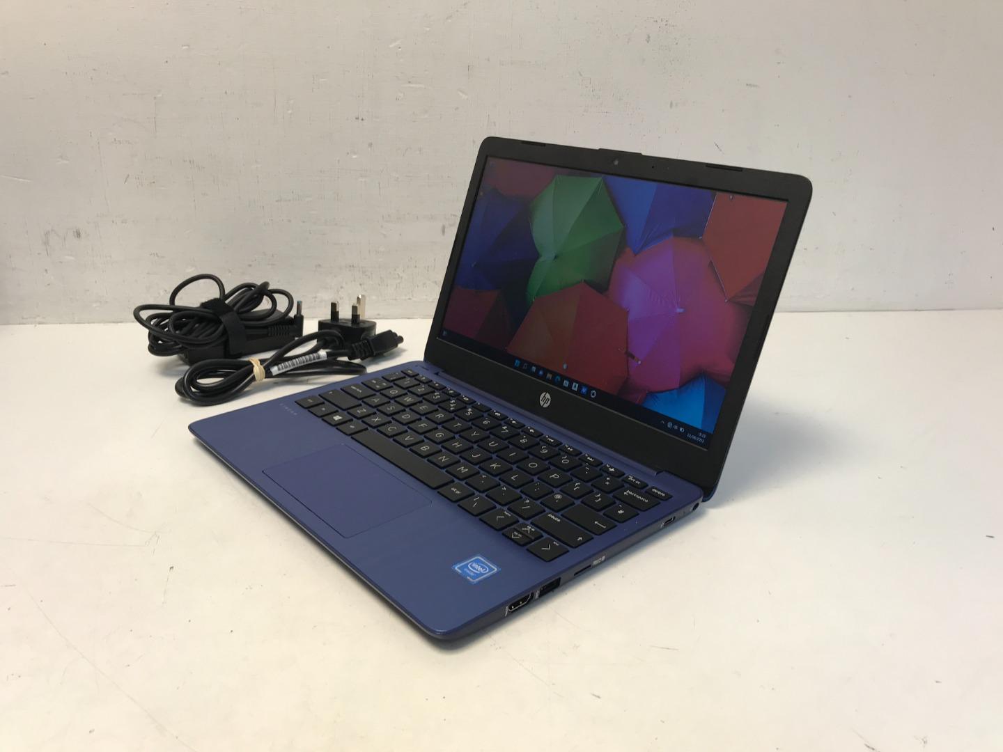 HP Stream 11-ak0021na 11.6'' 4GB RAM 64GB eMMC Windows 11 Laptop