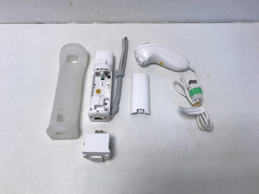 Nintendo Wii Console with Wii Sports and Wii Sports Resort Games