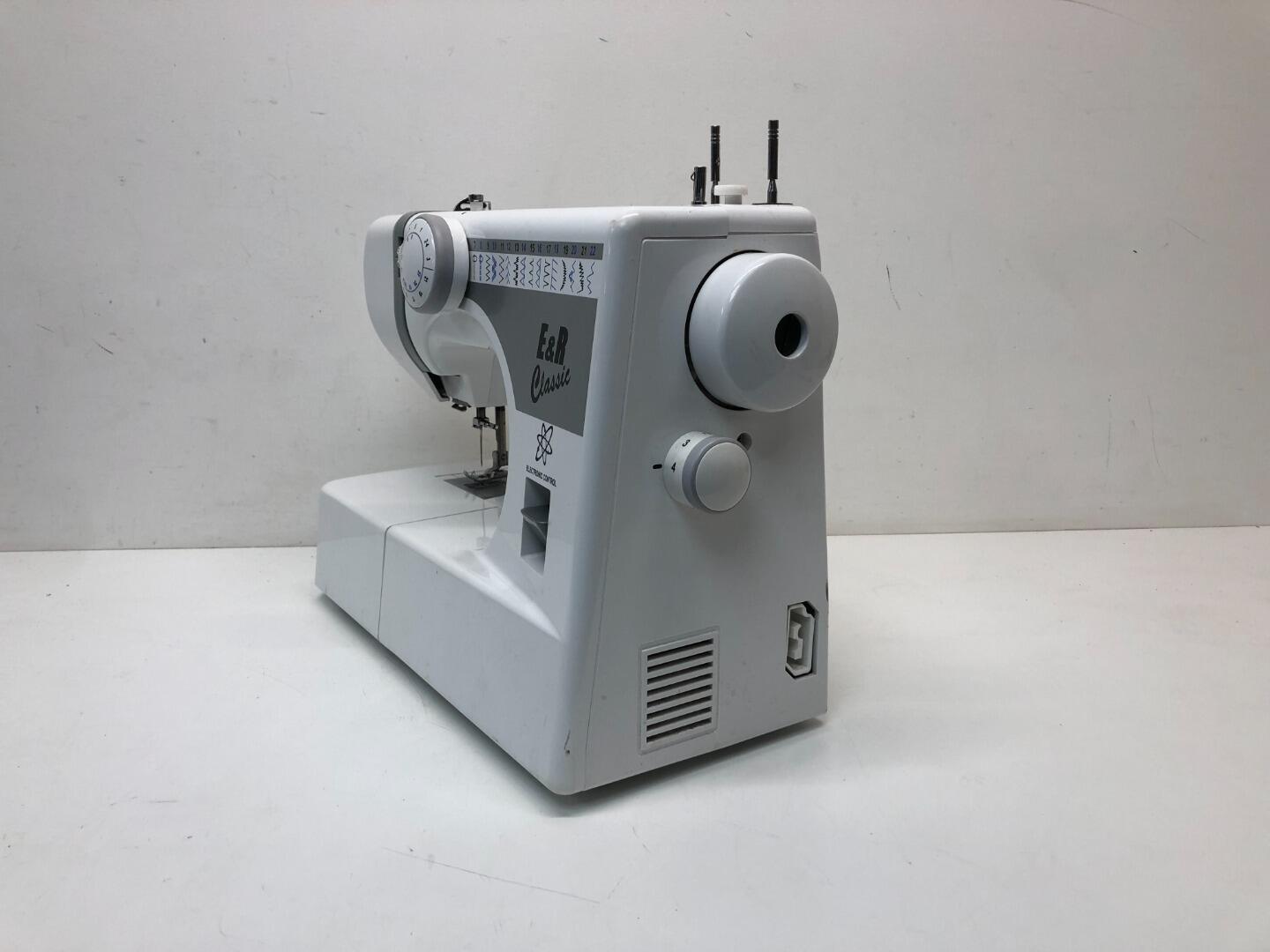 E & R Classic KPN400 Electric Sewing Machine