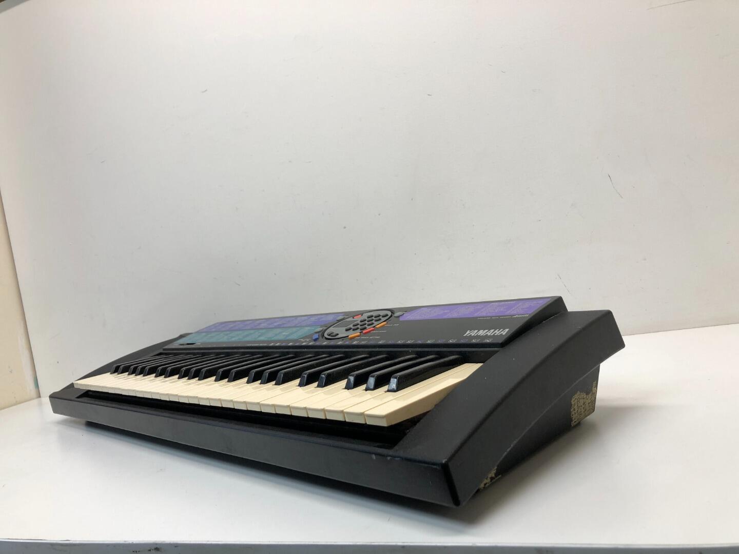 Yamaha PSR 73 Electric Keyboard yamaha-psr-73-electric-keyboard
