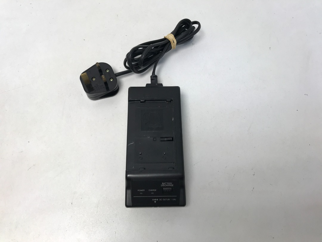 Bush VCC 200/A Compact Video Camera (read decription)