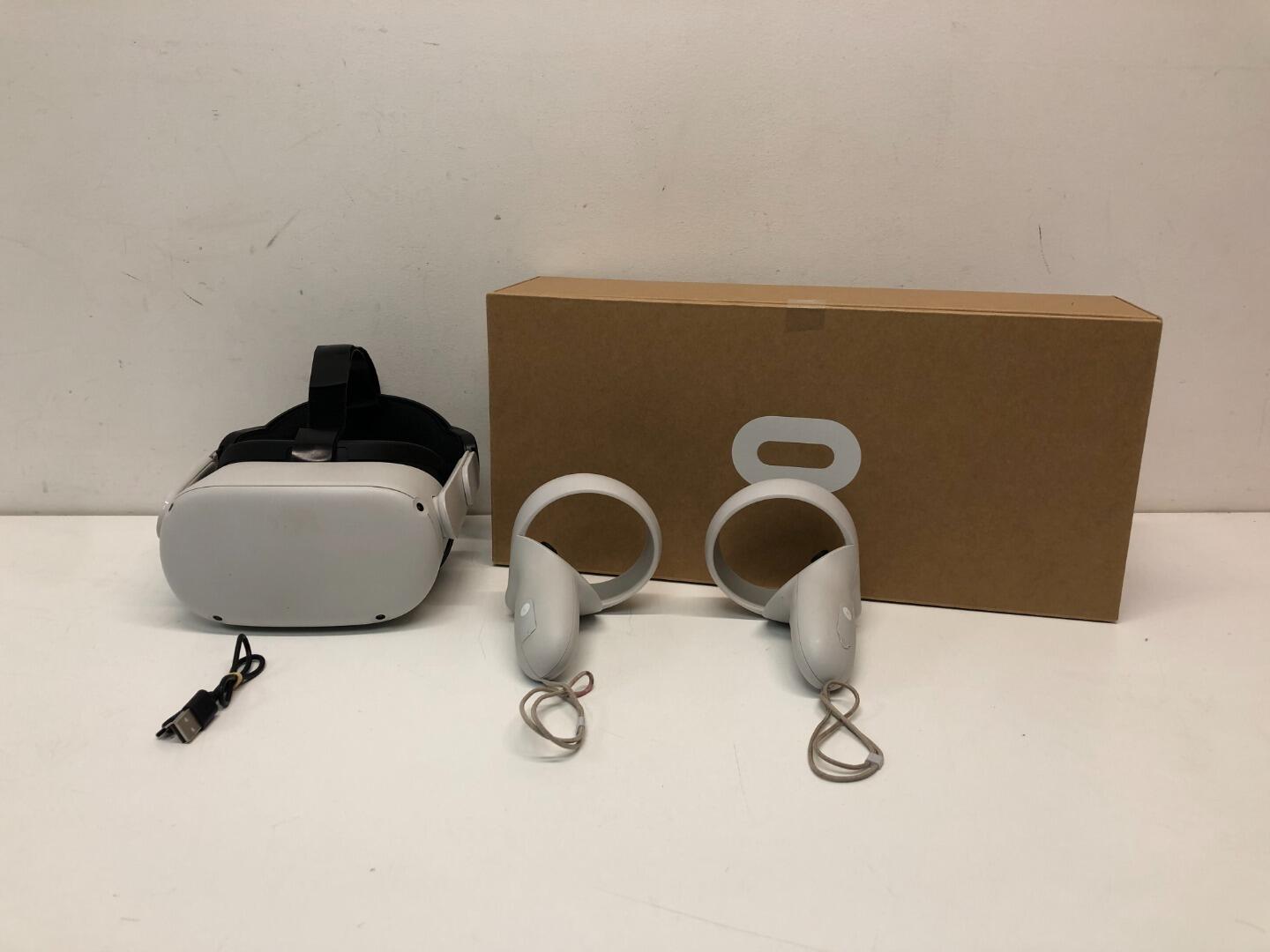 Oculus Quest 2 Virtual Reality Gaming Headset