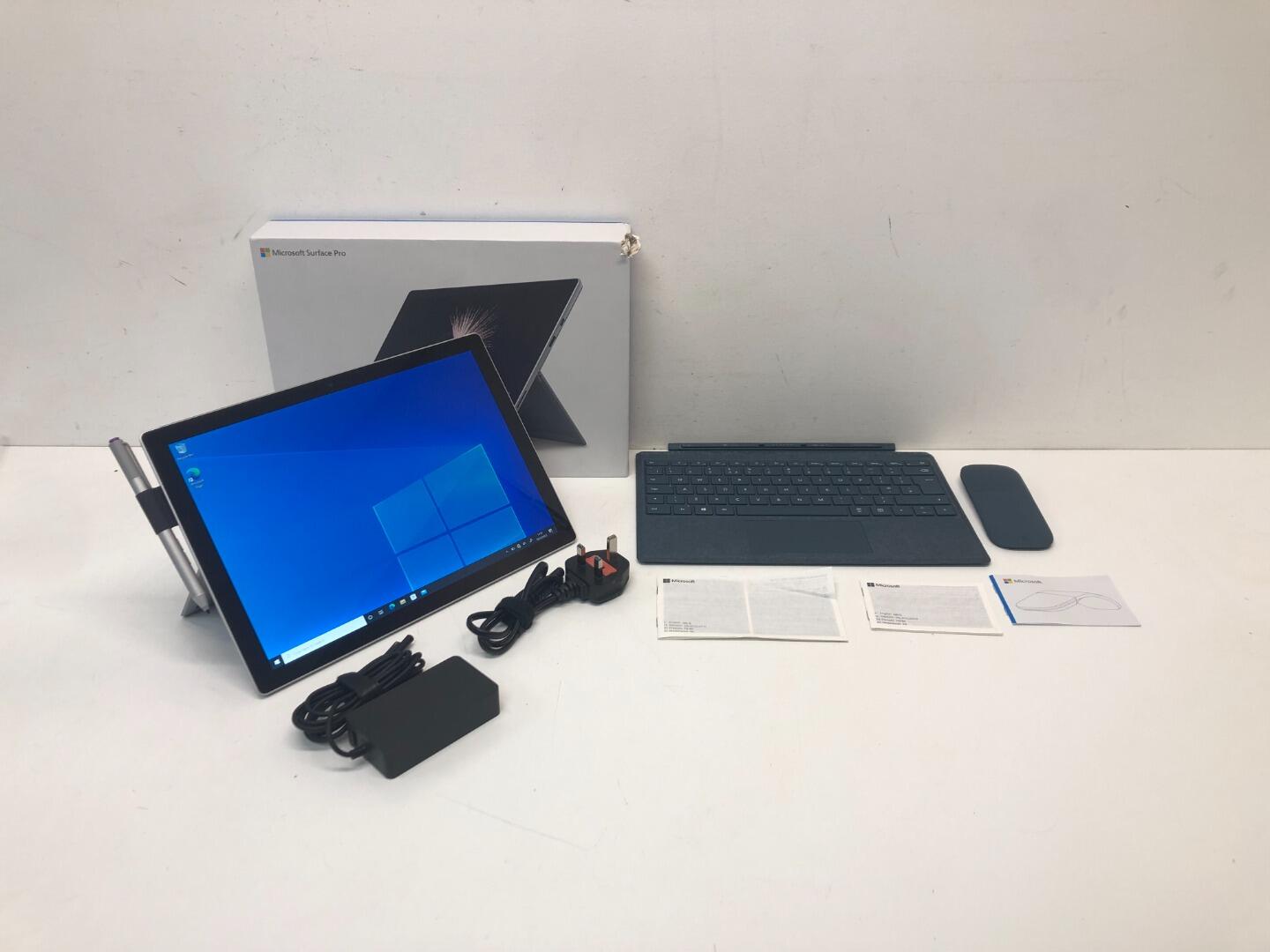 Microsoft Surface Pro 5th Gen 12.3'' 8GB RAM 256GB Windows 10 Pro