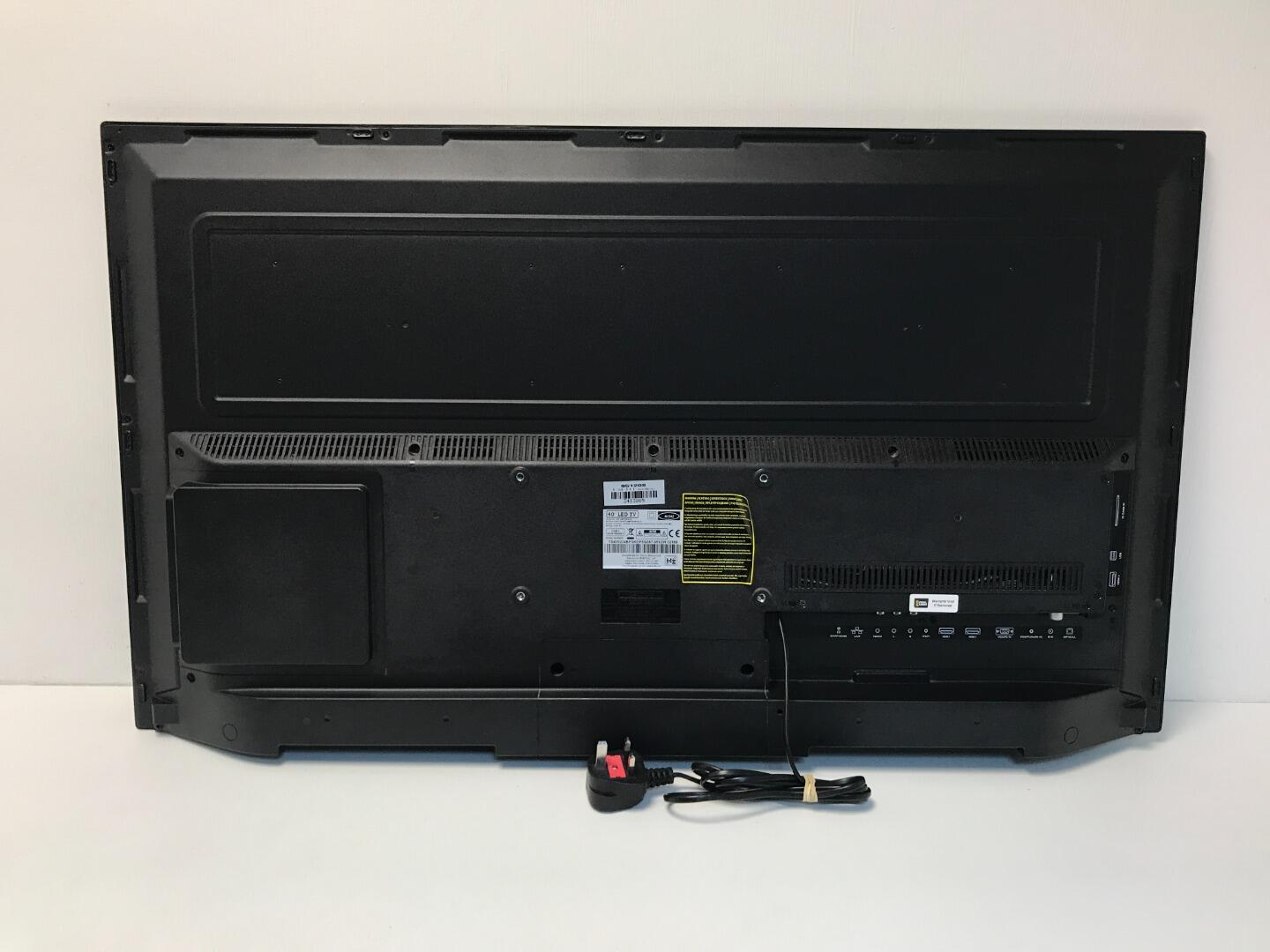 Technika 40F22BFHD/DVD 40'' Full HD Digital LED TV with DVD (read