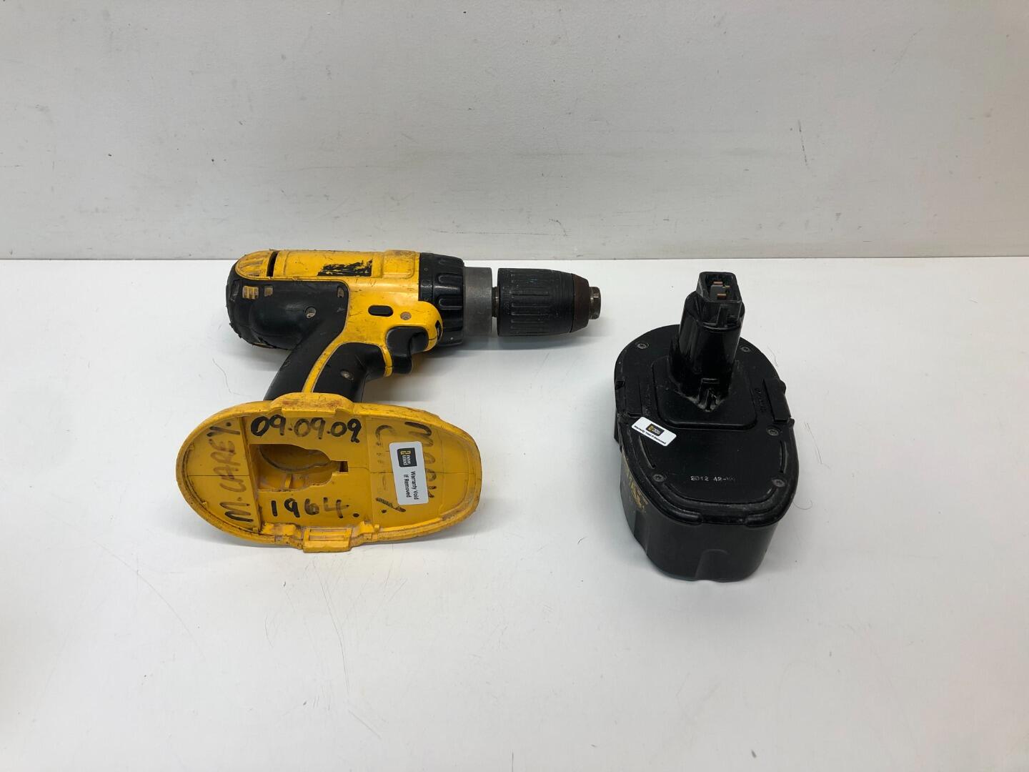 DeWalt 18V NiCd Cordless Hammer Drill