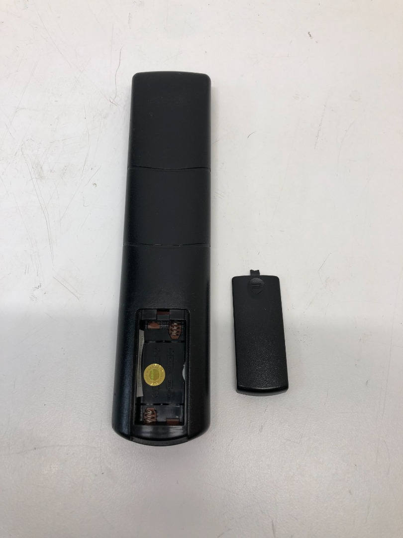 Telecomando Universale Need4Spares Per TV Luxor LUXC0132001/01 - Nuovo, Con Cavo RCA