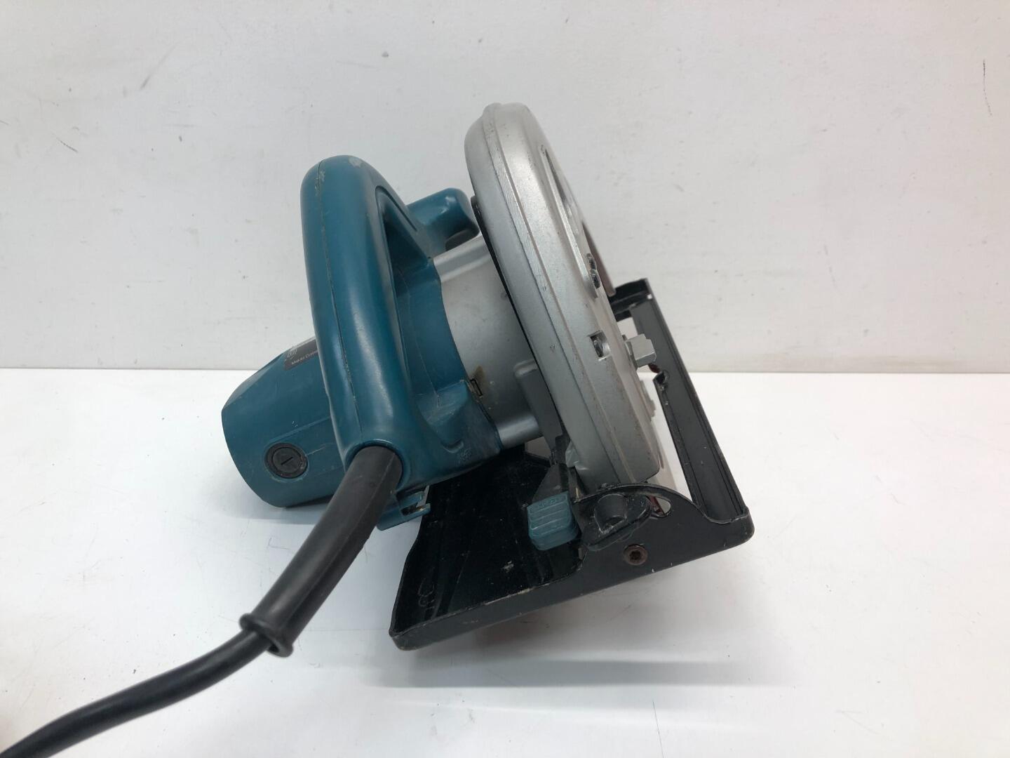 Makita 5704R Circular Saw