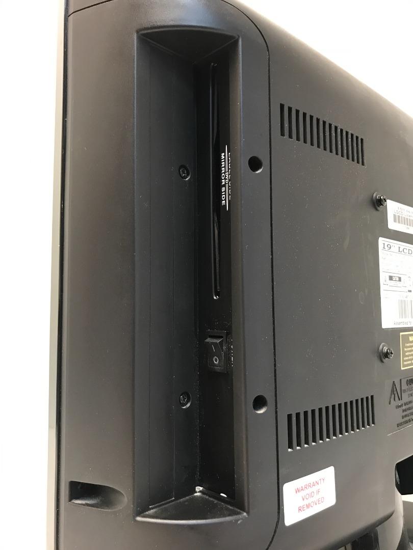 Technika 19'' HD Ready Digital LCD TV (read description)