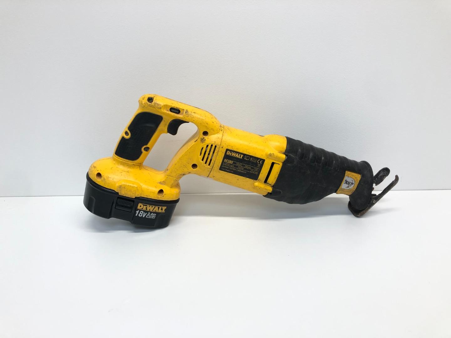 DeWalt DC380 Reciprocating Saw