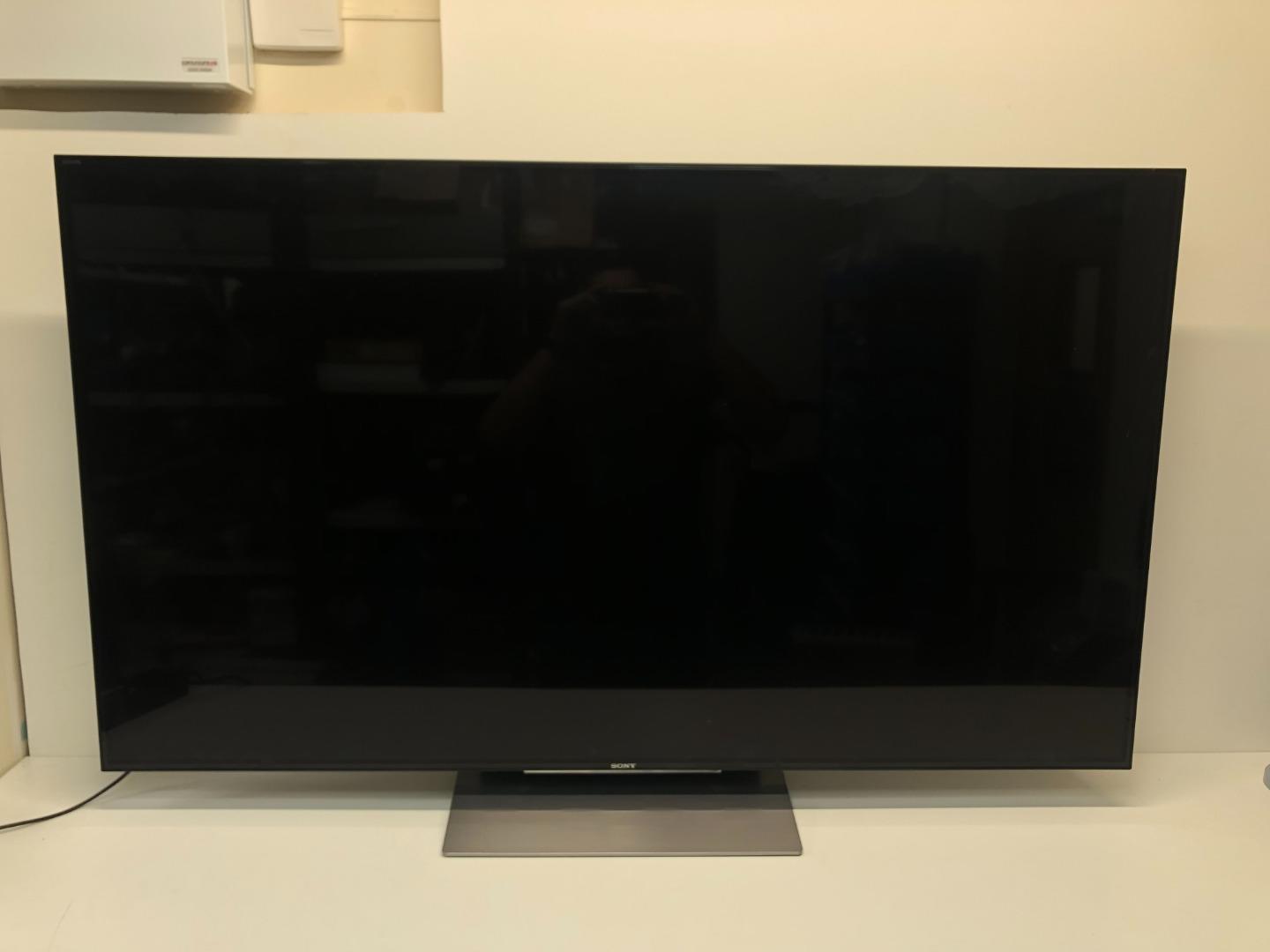 Supporto TV Da Tavolo In Vetro Nero Lucido Per Sony KD55XD9305 &ndash; Need4Spares &ndash; VESA 600x400