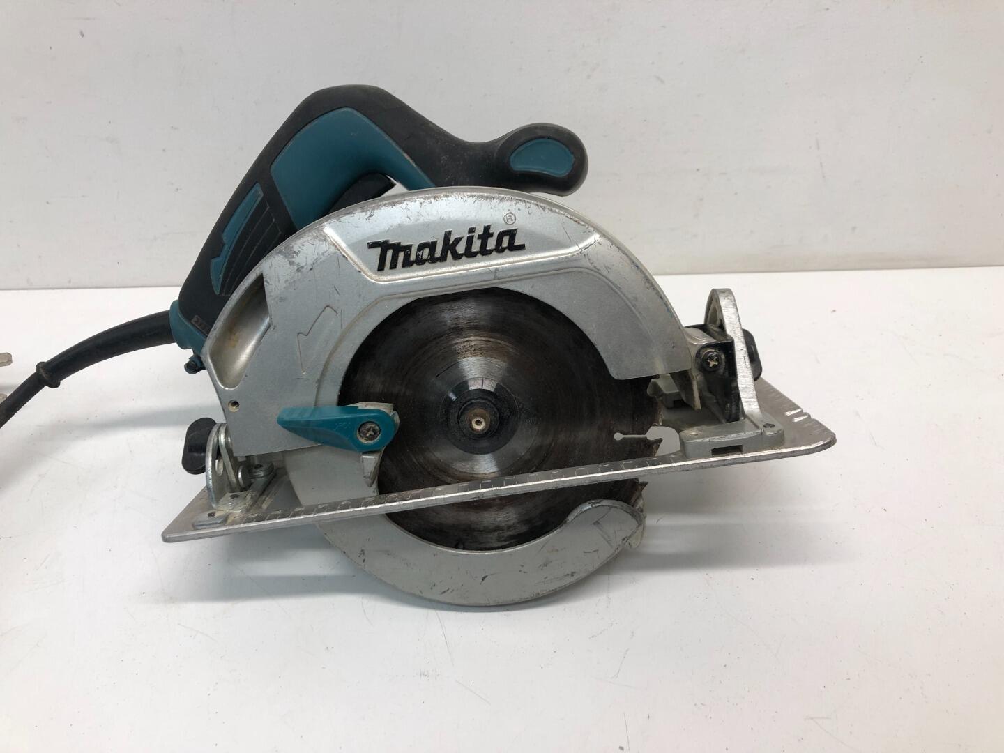 Makita HS6601 Circular Saw