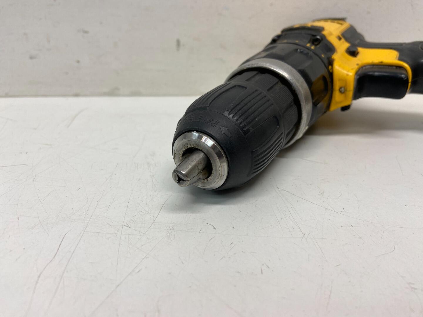 DeWalt DCD785 XR Lithium Ion Cordless Hammer Drill