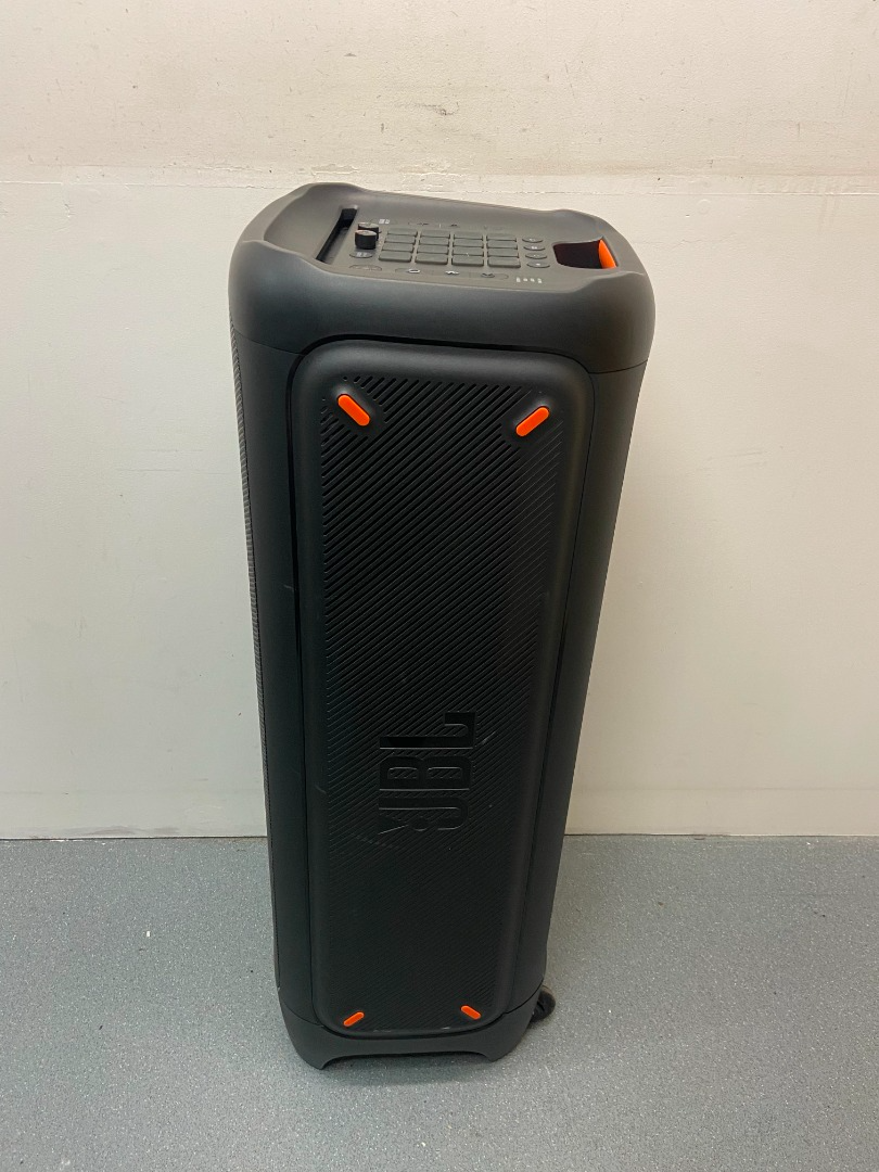 JBL PartyBox 1000 Portable Indoor & Outdoor Bluetooth Speaker