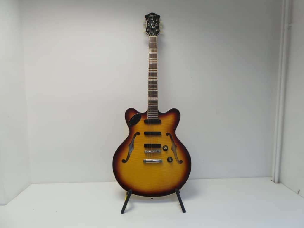 Hofner Very Thin Standard CT Semi Hollow Electric Guitar