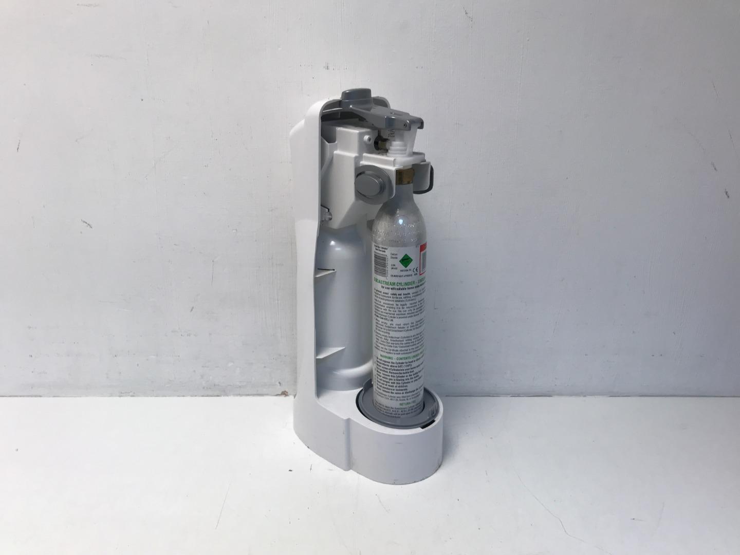 SodaStream A200 With Bottle And Gas Cylinder
