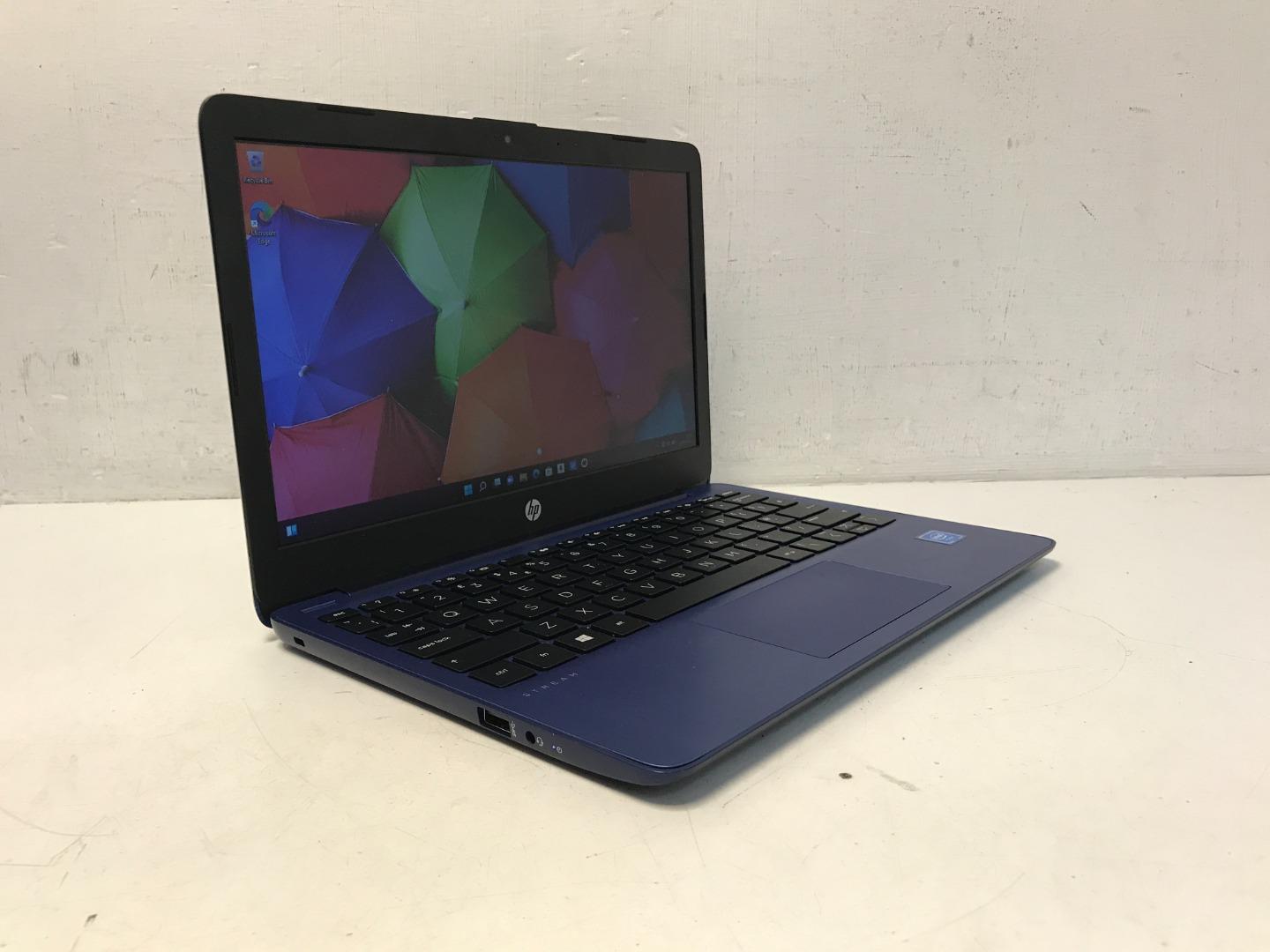 HP Stream 11-ak0021na 11.6'' 4GB RAM 64GB eMMC Windows 11 Laptop