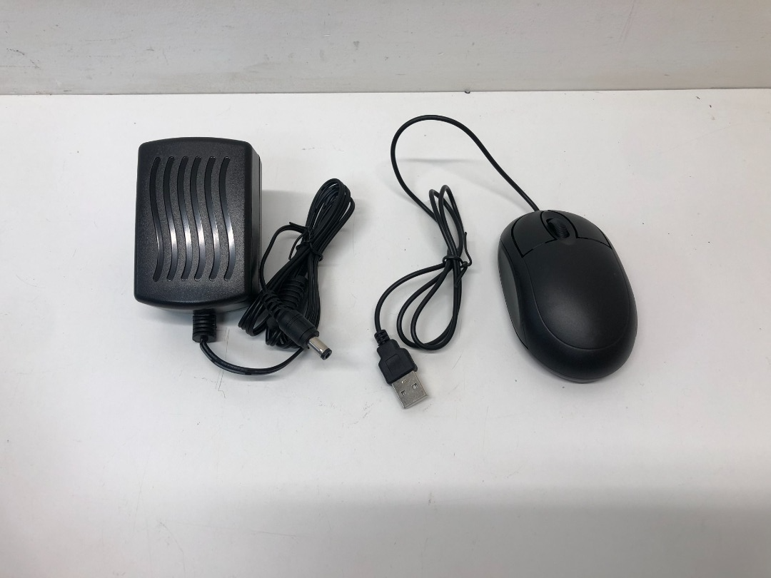 Sannce 10.1'' LCD Combo Digital Video Recorder and 4x Sannce C51ER Cameras