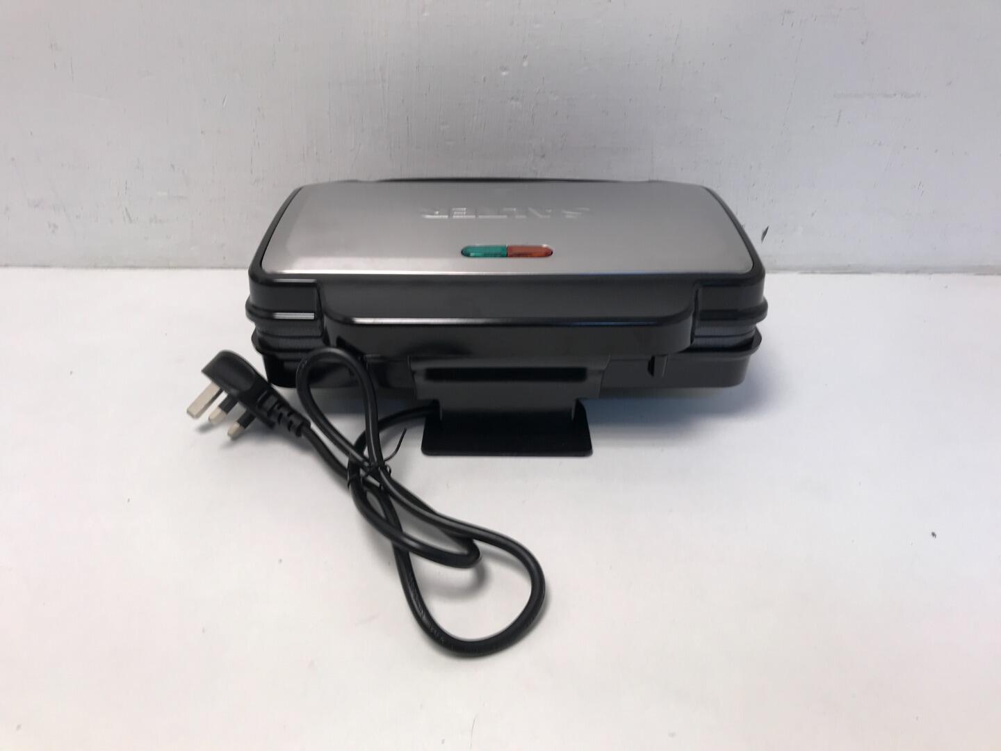 Salter EK2249 Deep Fill Waffle Maker
