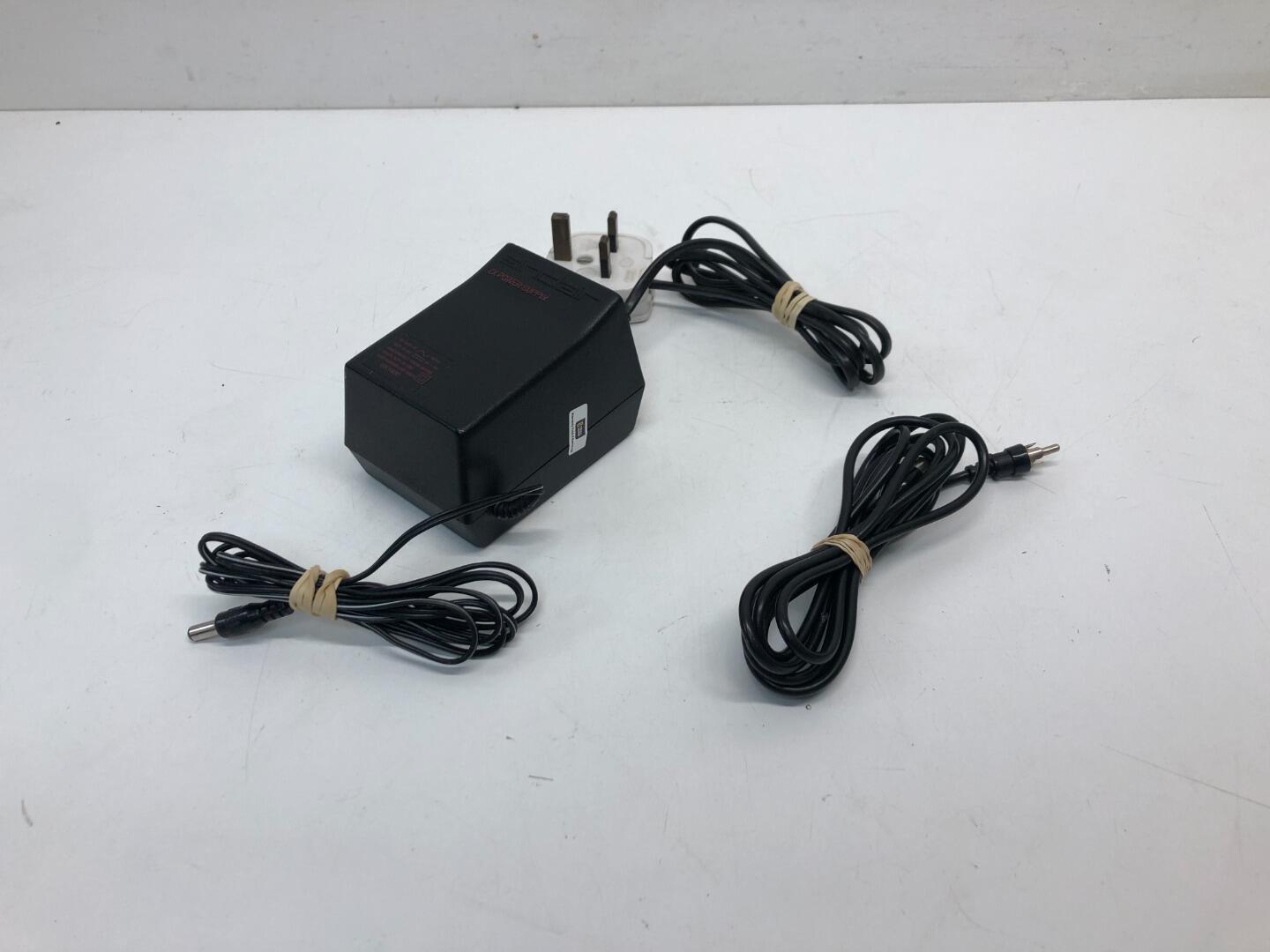 ぱわー Sinclair ZX Spectrum Plus Computer & Power Supply - Parts or