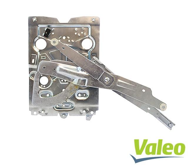 This is an image of Volvo Window Regulator R/H Complete With Motor 1062009 1062010 1063292 3176542 209328OEM HGV Truck Part