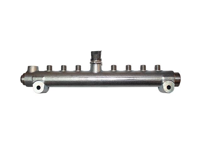 This is an image of MAN Pressure Pipe, Common Rai51103116063 330051 HGV Truck Part